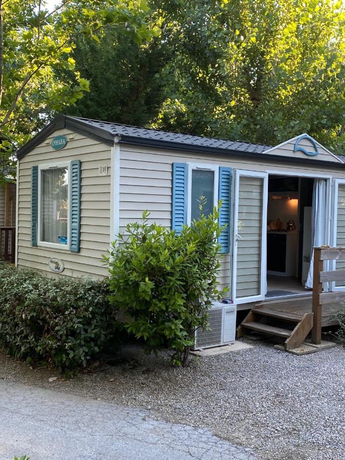 Holiday Prairies Mobile Home Grimaud Exterior photo